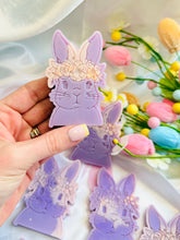 Load image into Gallery viewer, Vanilla Woods & Lilac 'Bunny'