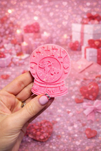 Load image into Gallery viewer, Blush Silk 'Cupid Globe'