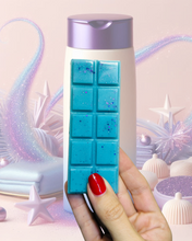 Load image into Gallery viewer, Aussie Shampoo Snapbar
