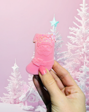 Load image into Gallery viewer, Spiced Golden Pear 'Stocking'