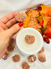 Load image into Gallery viewer, Cashmere Oud 'Pumpkins'
