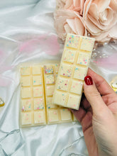 Load image into Gallery viewer, Cookies, Spice & All Things Nice Snapbar
