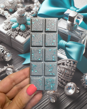Load image into Gallery viewer, Tiffany Snapbar