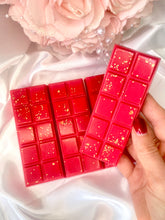 Load image into Gallery viewer, Baccarat Rouge Snapbar