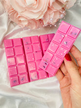 Load image into Gallery viewer, Rhubarb & Rose Snapbar