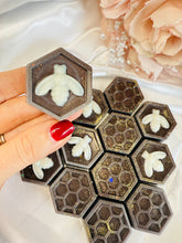 Load image into Gallery viewer, Espresso Martini 'Beehives'