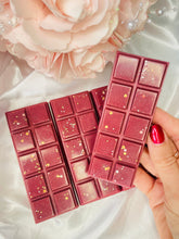 Load image into Gallery viewer, Black Cherry Snapbar