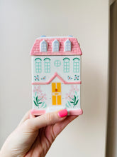 Load image into Gallery viewer, Pastel Pretty Cottage Wax Burner