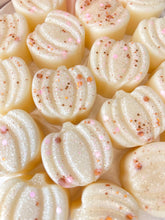 Load image into Gallery viewer, Marshmallow Roast 'Pumpkins'