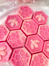 Load image into Gallery viewer, Marshmallow & Pink Lychee Beehives