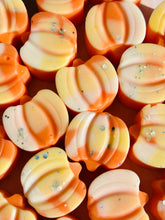 Load image into Gallery viewer, Twisted Treacle &amp; Candy Corn &#39;Pumpkins&#39;
