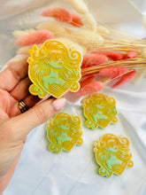 Load image into Gallery viewer, Coconut Lime 'Mermaid'
