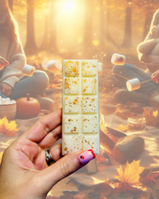 Load image into Gallery viewer, Marshmallow Fireside Snapbar
