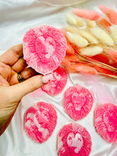Load image into Gallery viewer, Raspberry Ripple 'Signature Lion'
