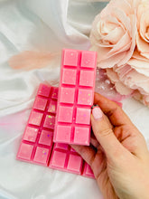Load image into Gallery viewer, Blush Silk Snapbar
