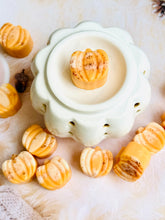 Load image into Gallery viewer, Praline Pecan Pumpkin 'Pumpkins'
