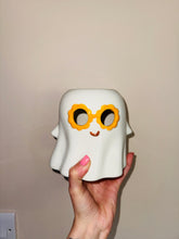 Load image into Gallery viewer, Groovy Ghost Burner
