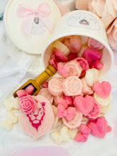 Load image into Gallery viewer, Lion &amp; Rose Pretty Pots (Cranberry Crush)
