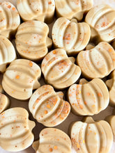 Load image into Gallery viewer, Cinnamon Buns &#39;Pumpkins&#39;
