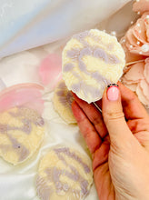 Load image into Gallery viewer, Coconut Milk &amp; Lavender 'Signature Lion'
