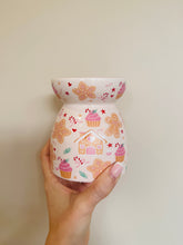 Load image into Gallery viewer, Pink Sugar Cupcake Burner
