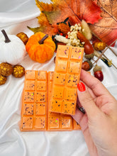 Load image into Gallery viewer, Frosted Pumpkin Snapbar
