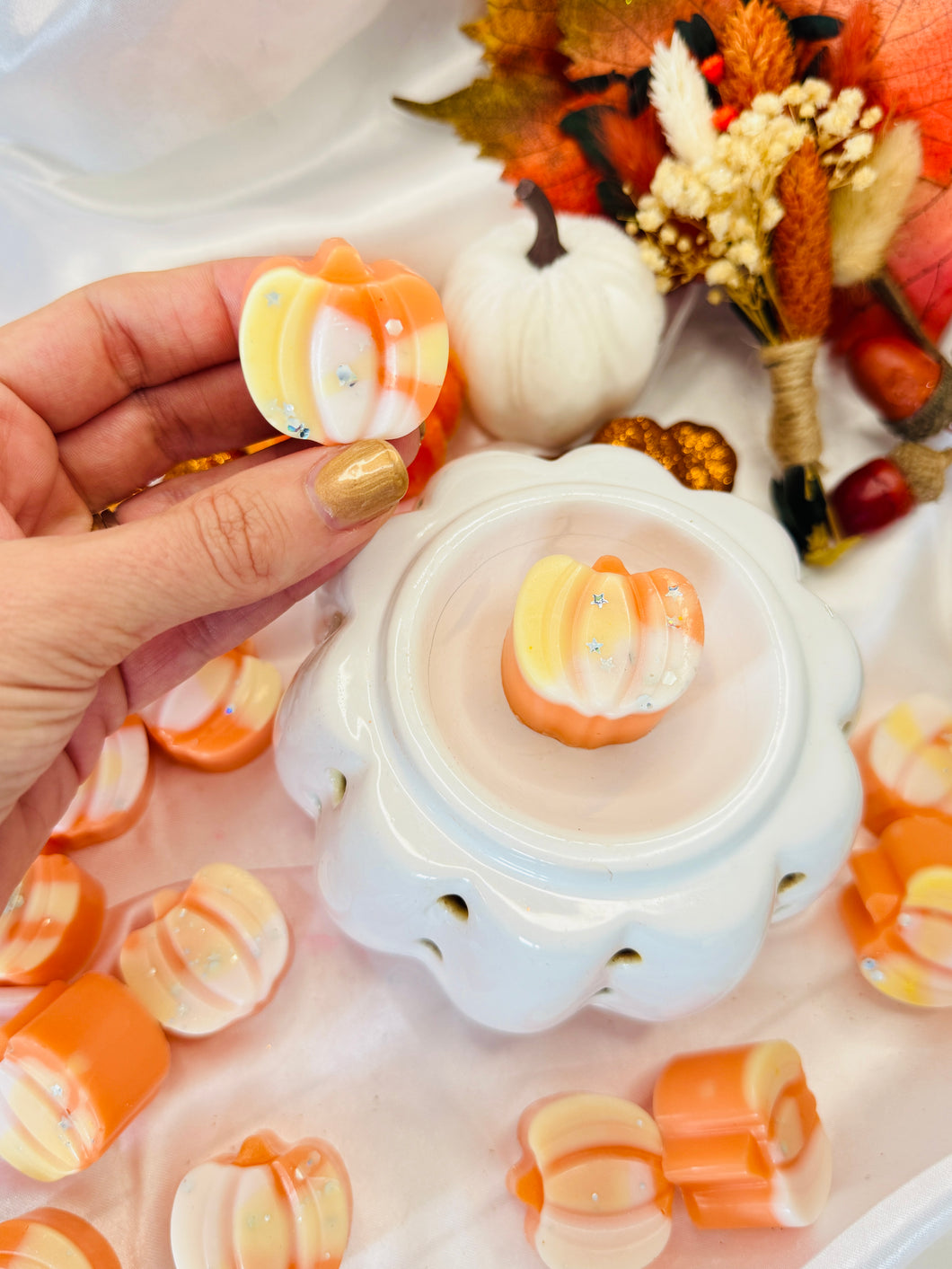 Twisted Treacle & Candy Corn 'Pumpkins'
