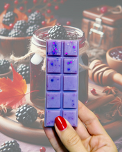 Load image into Gallery viewer, Spiced Blackberry Jam Snapbar
