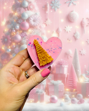Load image into Gallery viewer, Spun Sugar Flurries 'Heart Slab'

