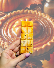Load image into Gallery viewer, Caramel Pumpkin Pie Snapbar
