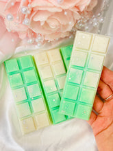 Load image into Gallery viewer, Coconut Lime Snapbar
