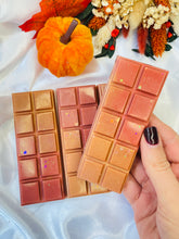 Load image into Gallery viewer, Sunkissed Raisins &amp; Autumn Leaves Snapbar

